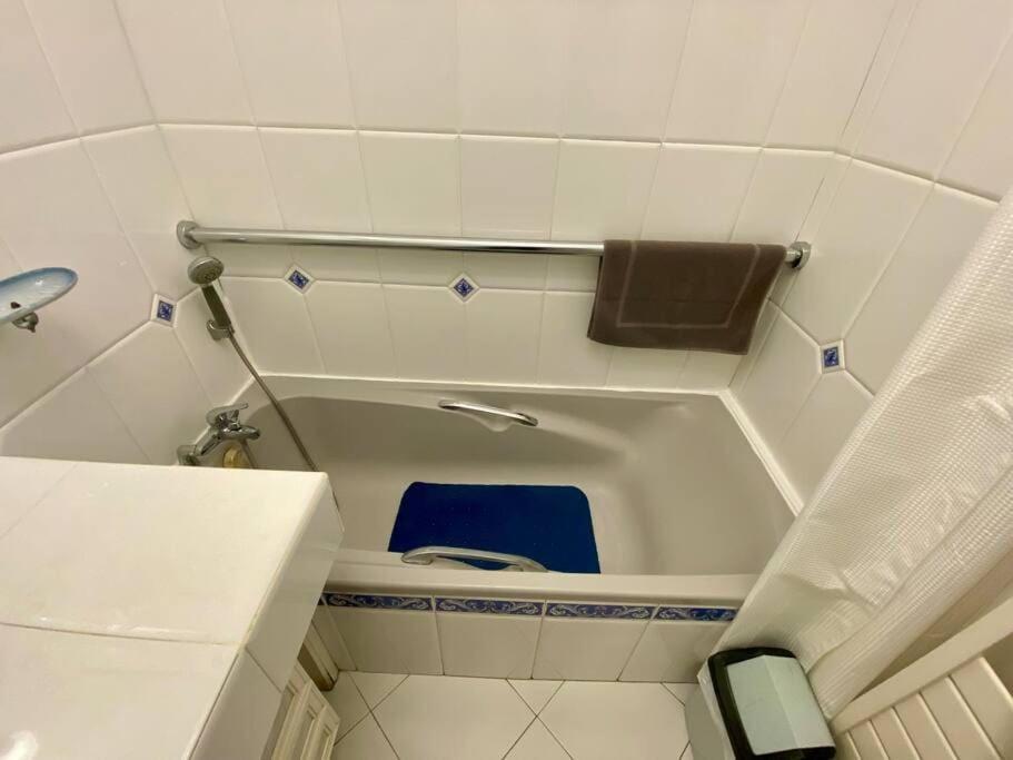"Georgio" Grand Appartement Traversant Avec Vue Canal Et Parking Sete Exterior photo