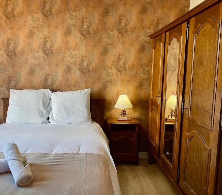 "Georgio" Grand Appartement Traversant Avec Vue Canal Et Parking Sete Exterior photo